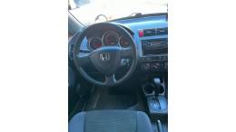 HONDA - FIT - 2005/2005 - Preta - R$ 31.000,00